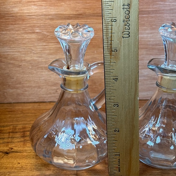 Anchor Hocking Pair Glass Cruets Vintage 1940s with Original Stopper 5-1/4" VTG - Picture 7 of 8
